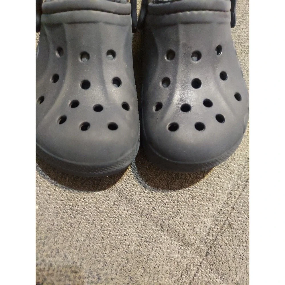 Crocs Dual Comfort Clogs Junior Big Kid 12 Faux Fur Lined Classic‎ Blue Summer